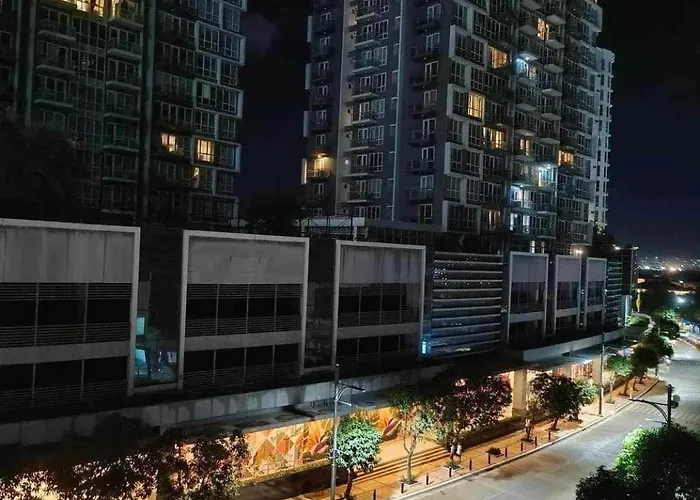 Modern And Cozy One Manchester Place In Mactan Newtown * Île de Mactan