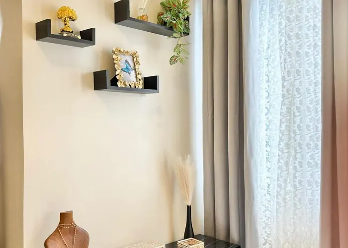 Modern And Cozy One Manchester Place In Mactan Newtown *