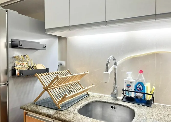 Modern And Cozy One Manchester Place In Mactan Newtown Île de Mactan